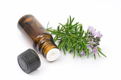 Travel Paleo Tip – Using Essential Oils!