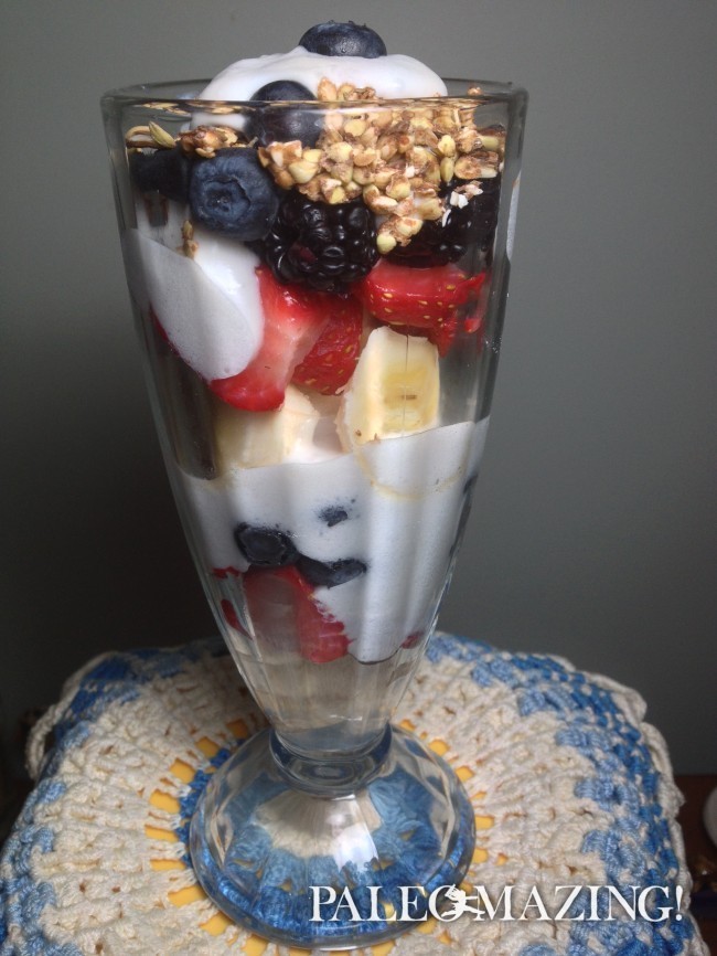 Paleo Berry Cashew Cream Parfait