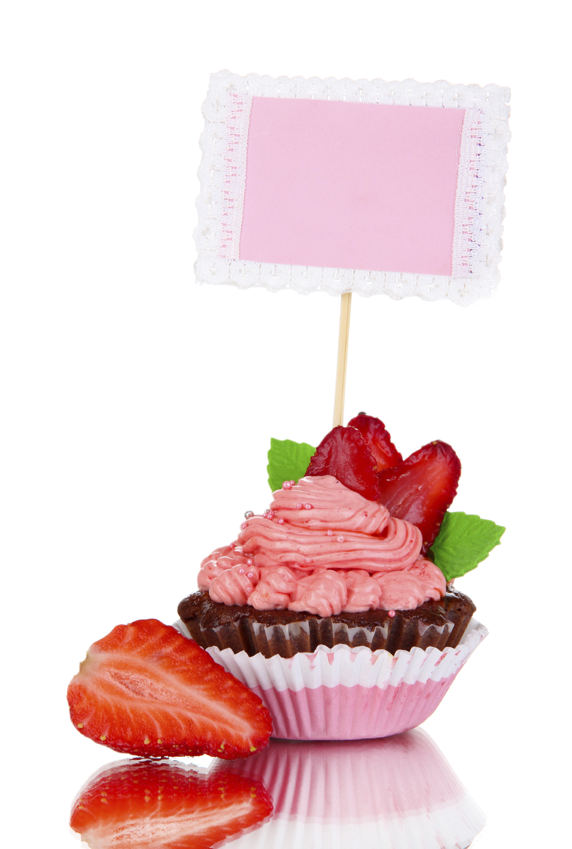 Strawberry Fudge Cupcake
