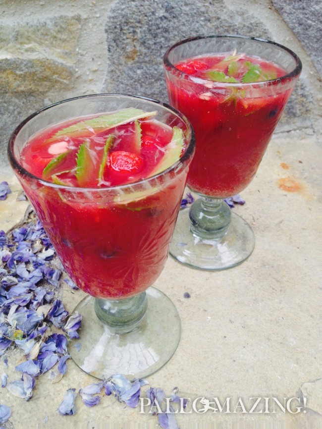 Paleo Non-Alcoholic Raspberry Mojitos