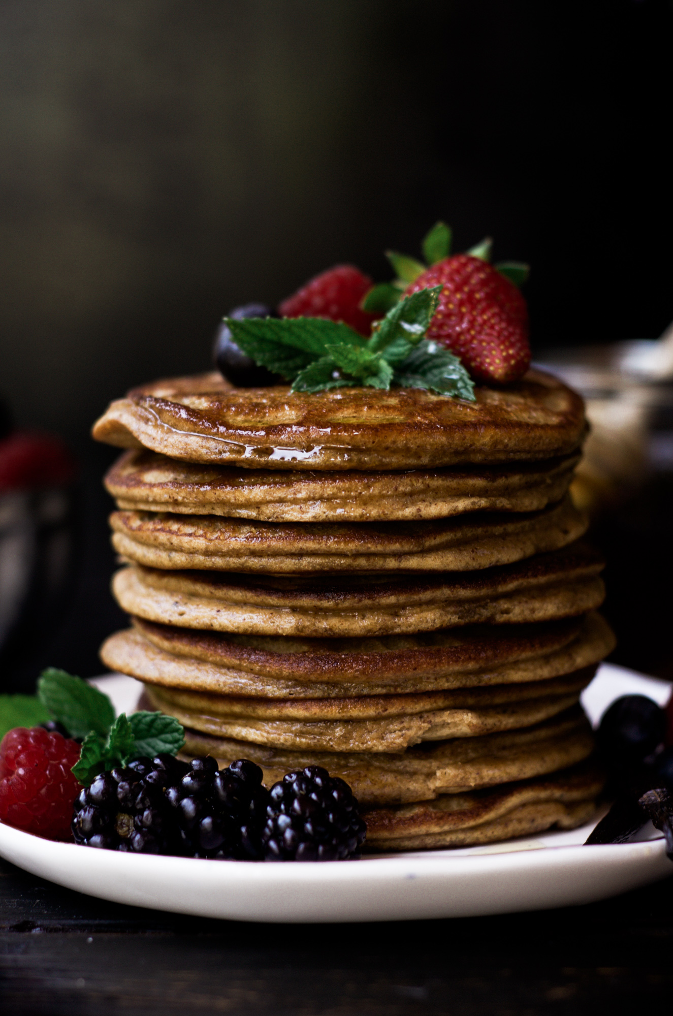 4 Ingredient Paleo Pancakes featured