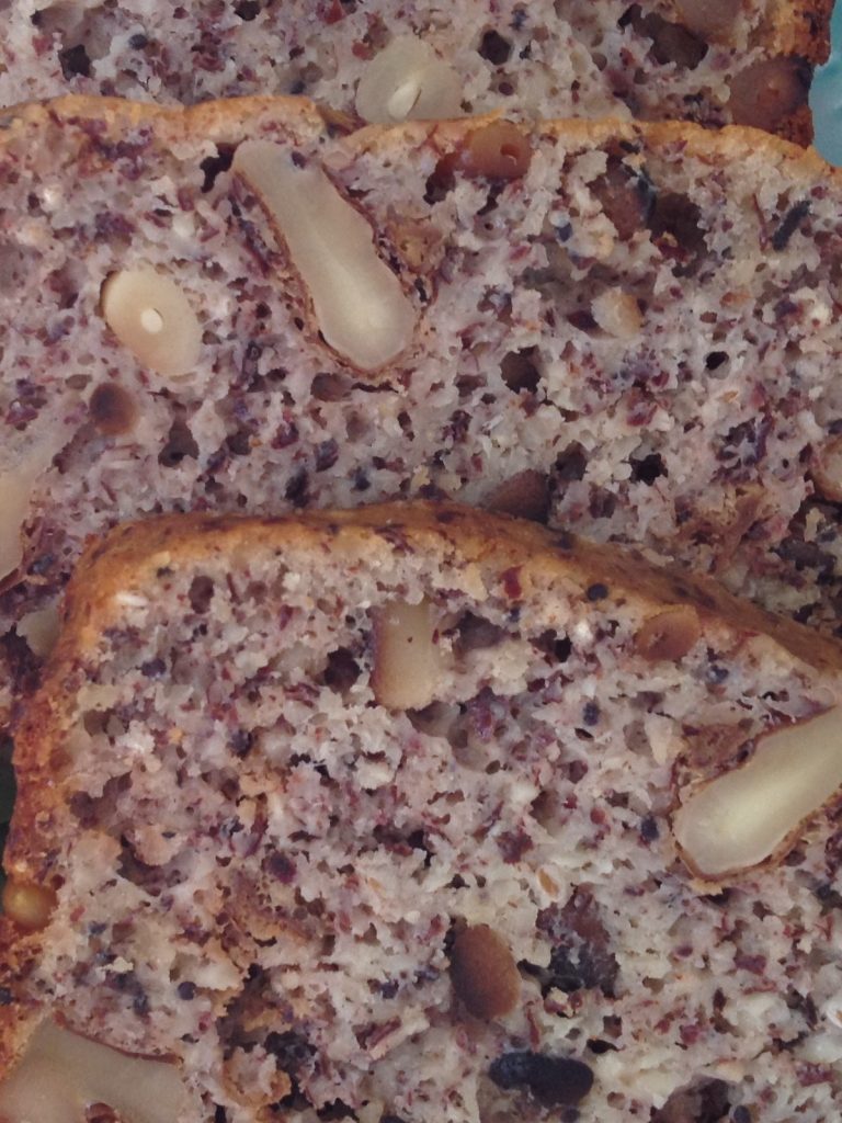 Walnut banana bread 1